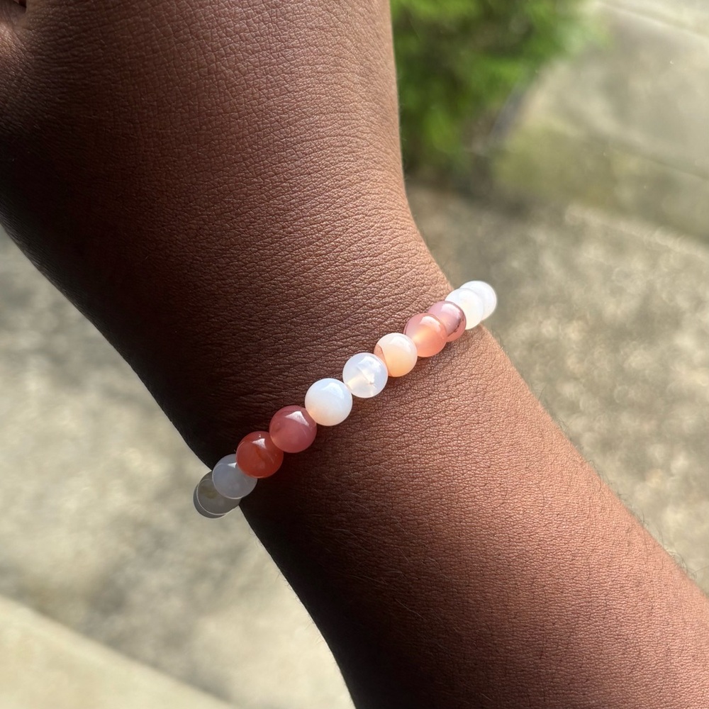 Yan Yuan Agate Crystal Bracelet 7.5mm - Picture 5 of 5